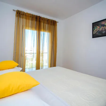 Eva View Apartment